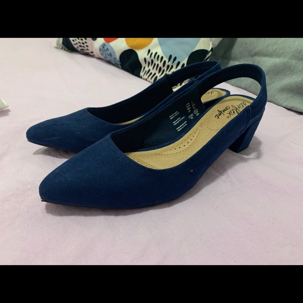 Blues shoes .